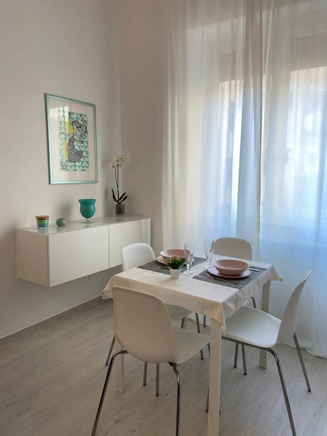 Riviera Apartments Pescara Buitenkant foto