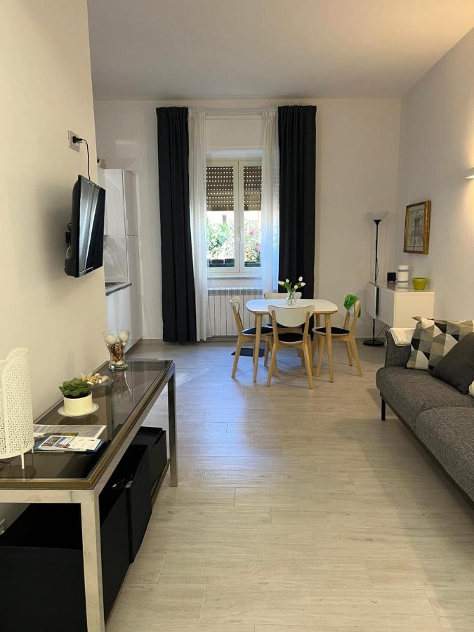 Riviera Apartments Pescara Buitenkant foto